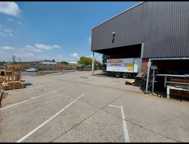 2,350M² WAREHOUSE SOLD IN EASTGATE